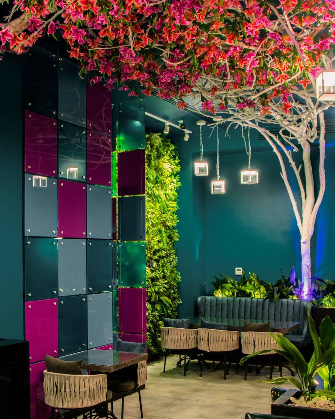 کافه گروک در تهران از کافه قلیان های تهران