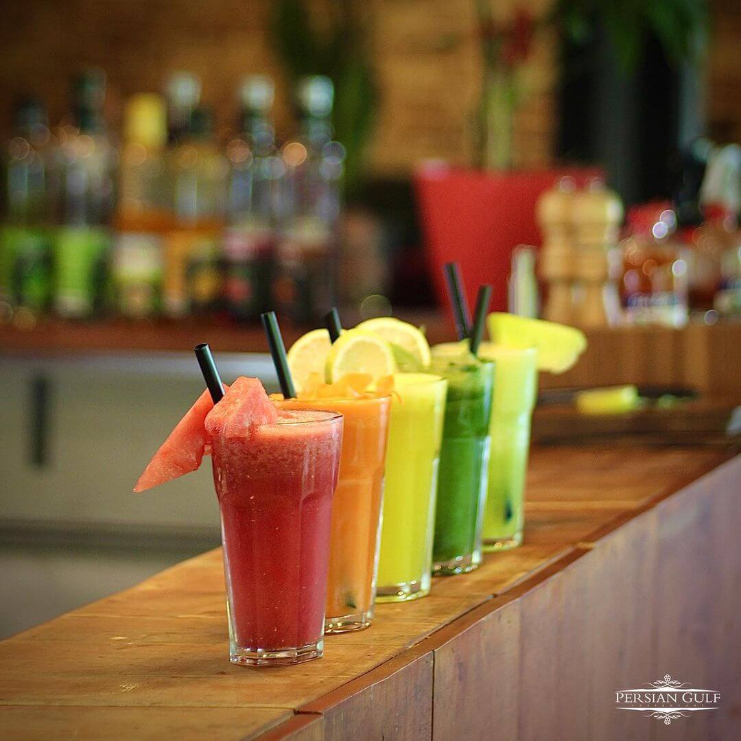اسموتیهای تابستانه در کافه رستوران خلیج فارس تهران
