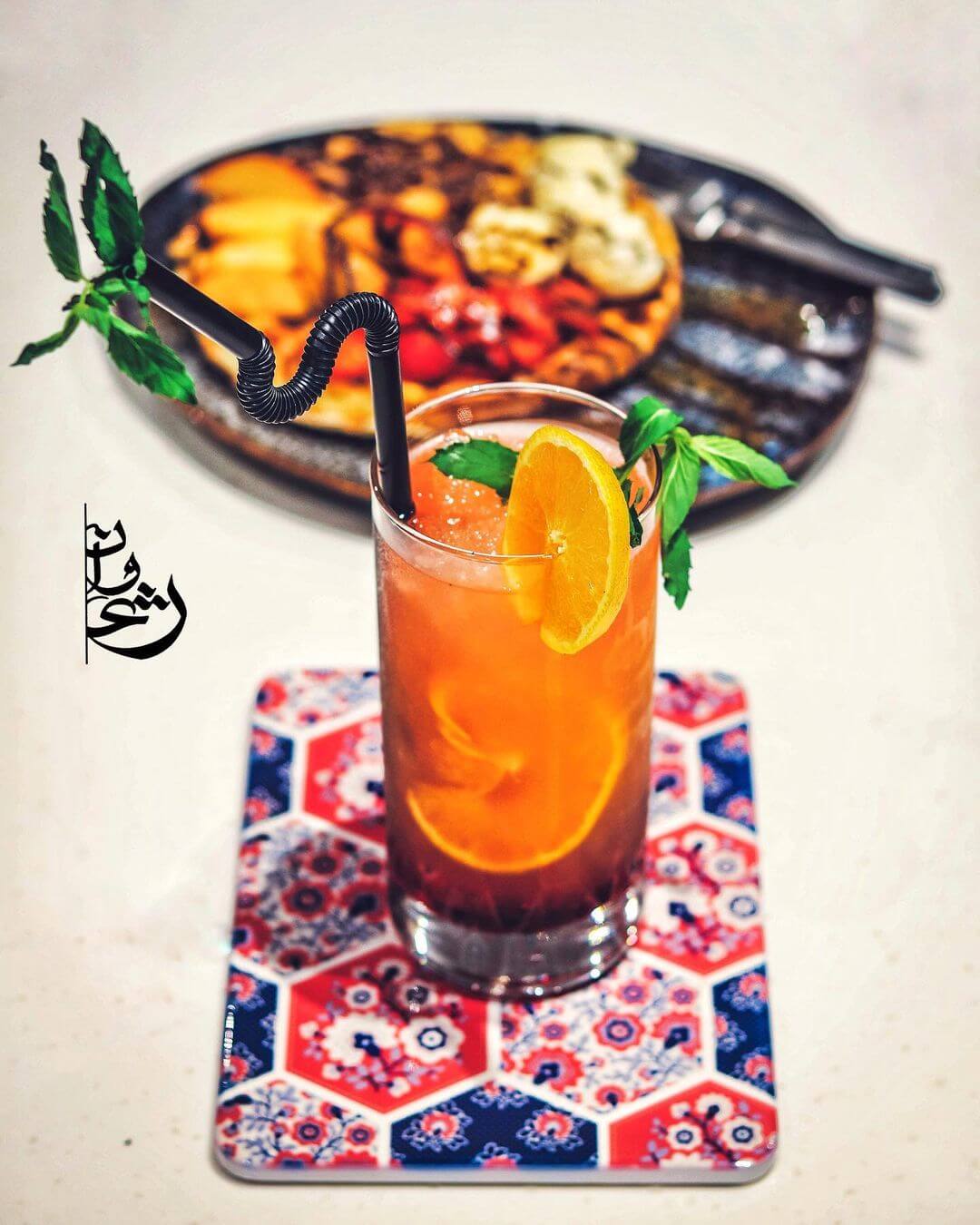 آبمیوههای طبیعی در کافه ژیوان