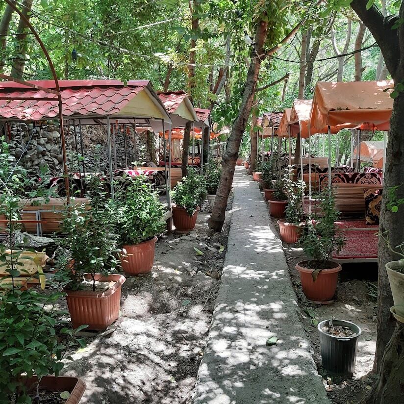 آلاچیق‌های اختصاصی رستوران گل صحرا، بهترین رستوران کن سولقان