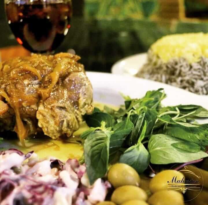 چلو ماهیچه در بهترین باغ رستوران کن