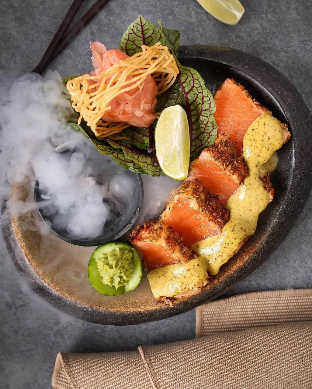 منوی رستوران سینسیر با دیزاین شیک