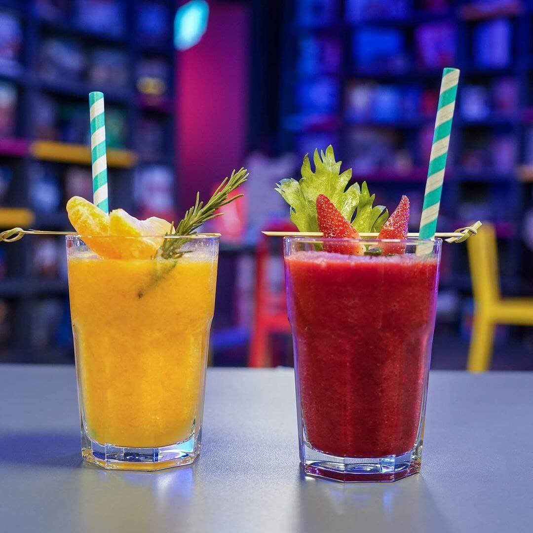 الک دولک یکی از محبوب‌ترین کافه برد گیم تهران