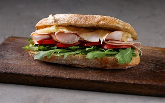 ساندویچ ژامبون بونو رستوران ایتالیایی نیاوران