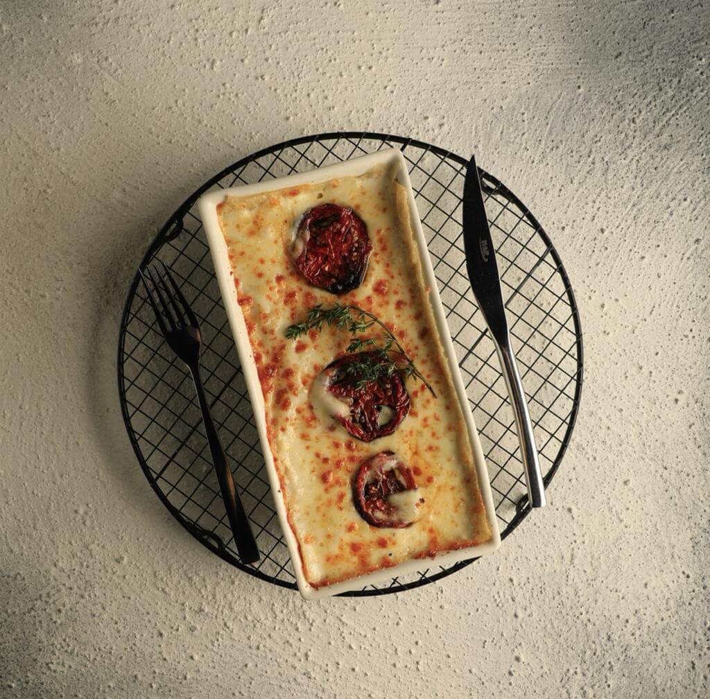 لازانیا در رستوران ایتالیایی سنسو