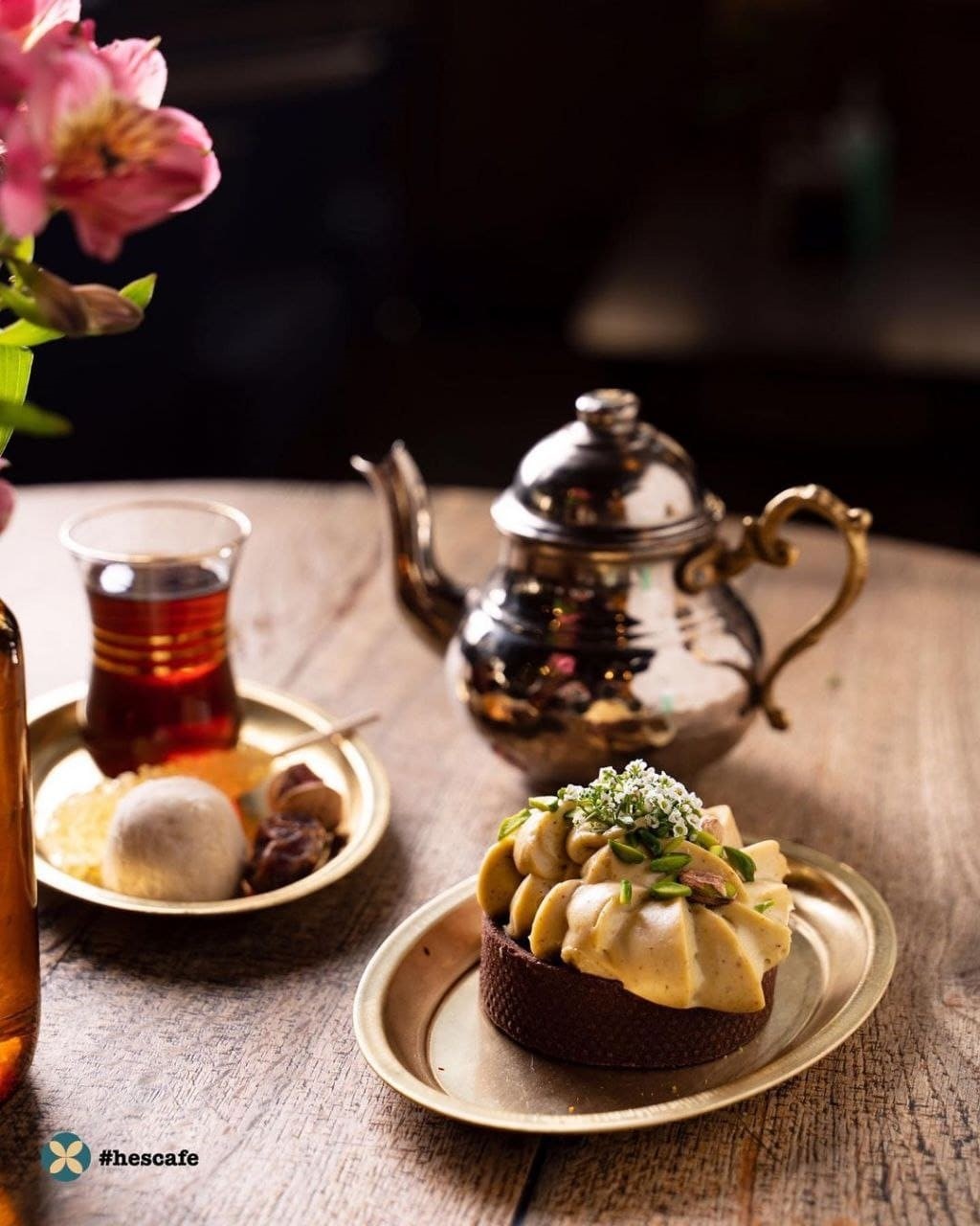 منوی مفصل شیرینی و دسر در حس کافه