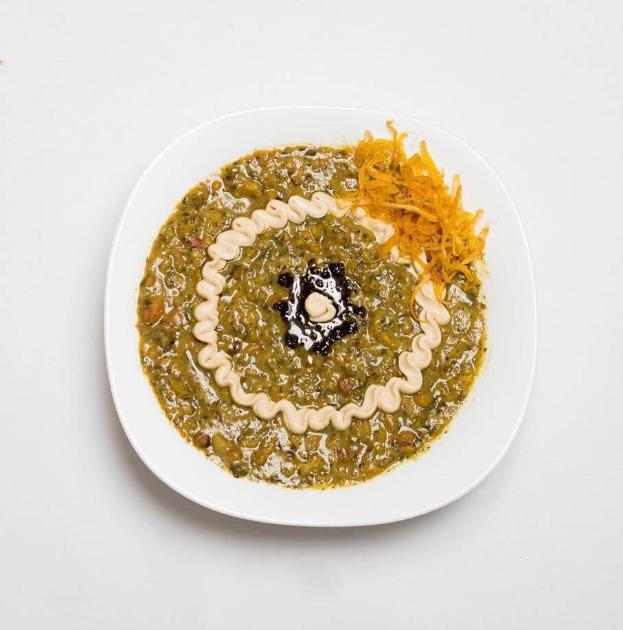 آش رشته در رستوران میرداماد