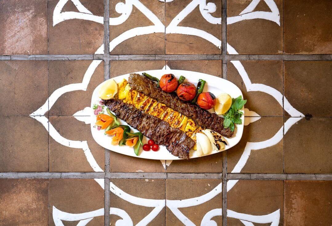 سینی کباب رستوران طهرونچی درمیرداماد
