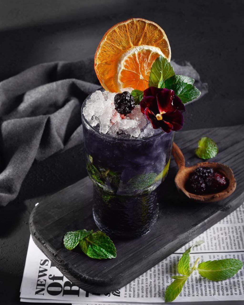 سینسیر از لوکس ترین کافه های تهران