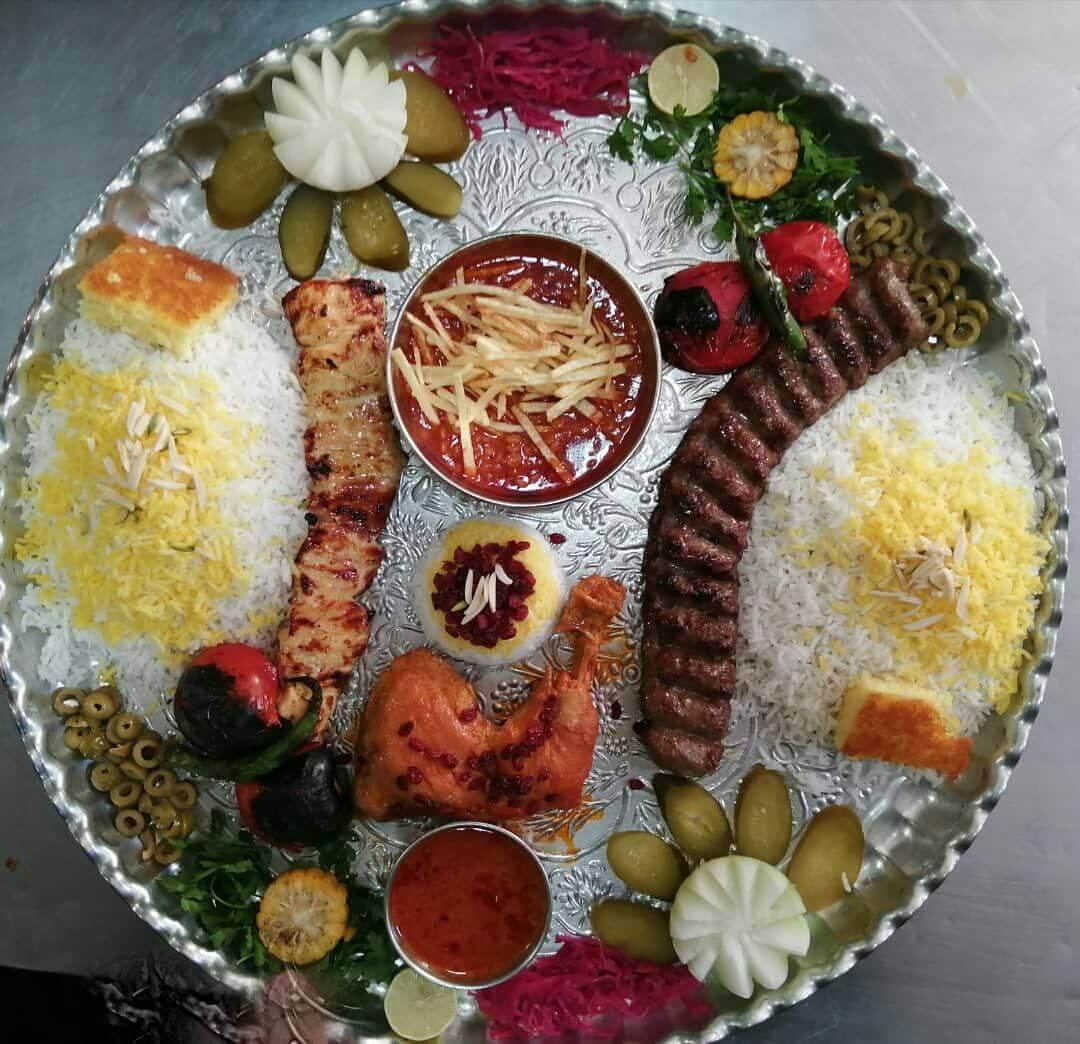 سینی کباب در رستوران درباری 110  در فهرست بهترین رستوران در حکیمیه تهران