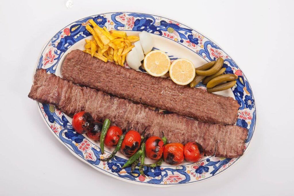 سینی کباب رستوران قدح با قیمت مناسب