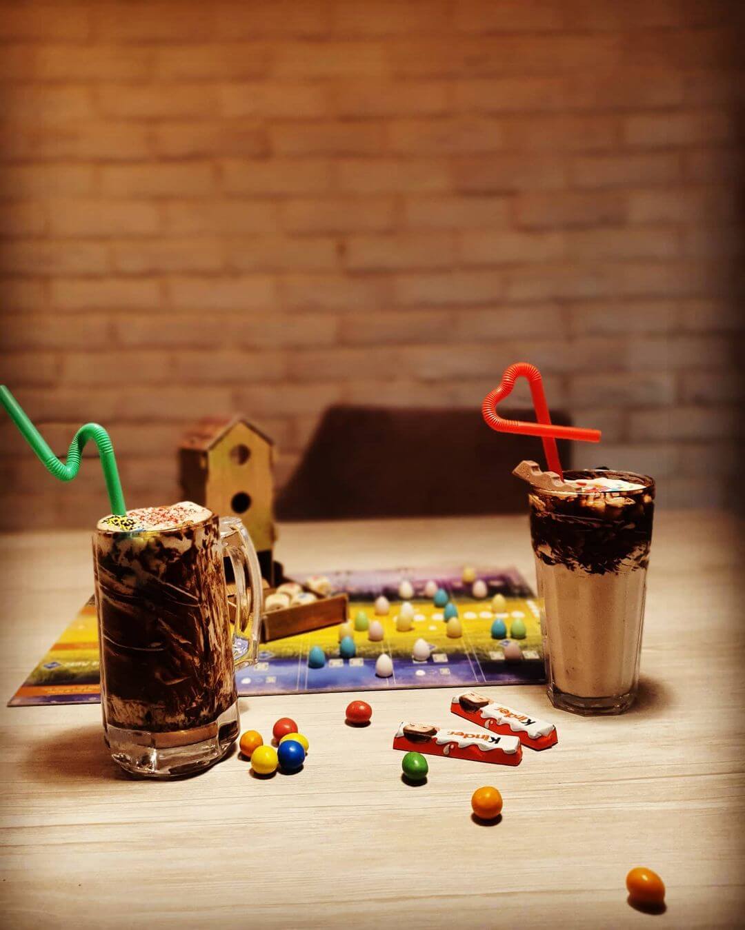 کافه بازی بوردیکا، کافه های خیابان ایرانشهر