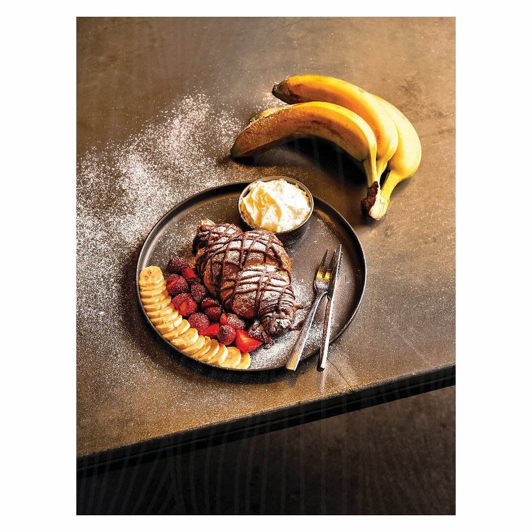 کروسان در کافه گالری ریشه 29