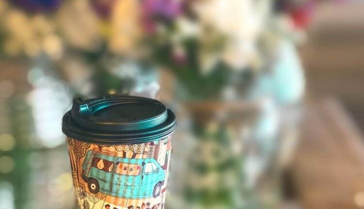 بهترین کافه بیرون بر تهران و کافه سیار تهران کجاست؟