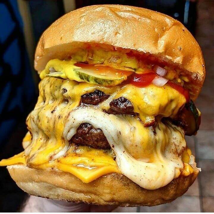 دوبل برگر اژدر زاپاتا در حکیمیه تهران