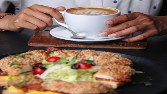 فضای داخلی کافه ماژول ستارخان