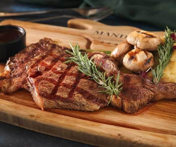 سرو استیک در ماندلا لانژ در جردن