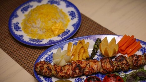 غذای رستوران آشپزخانه امانیه