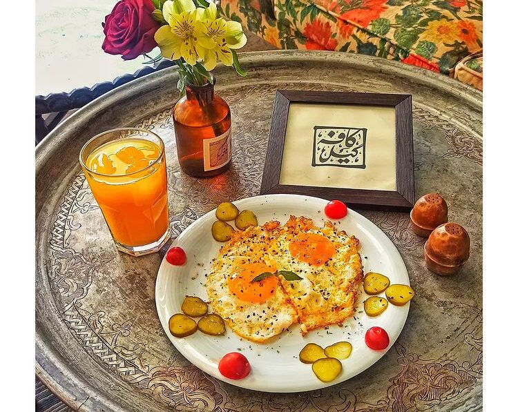 نیمرو در کافه گیل کریمخان