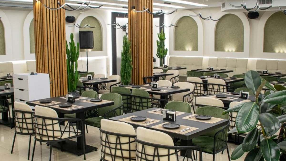 کافه‌رستوران هیلان؛ کافه ارزان تهرانپارس