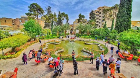 عمارت شاپوری شیراز