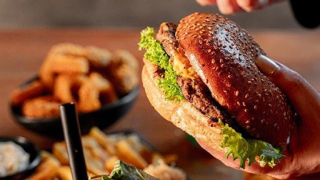 برگر برگراتور