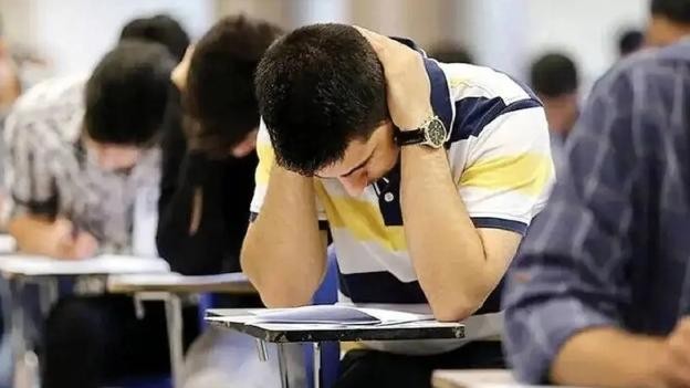 وسایل لازم برای کنکور 1405
